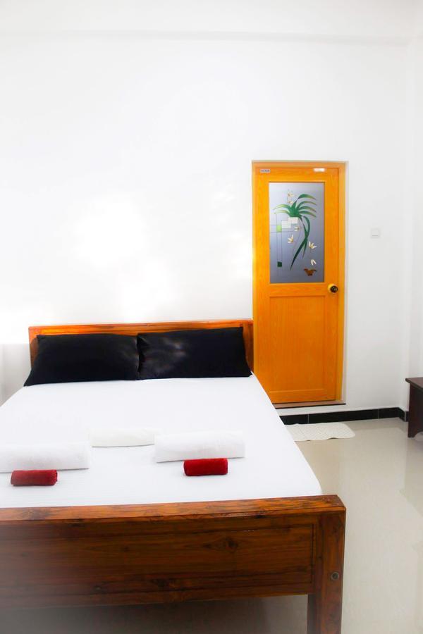 The City Tourist Hotel Anuradhapura Eksteriør billede