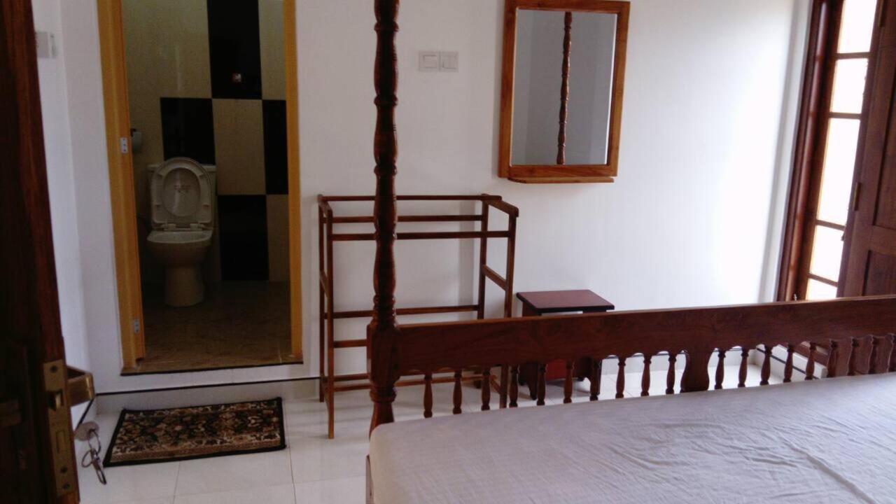 The City Tourist Hotel Anuradhapura Eksteriør billede